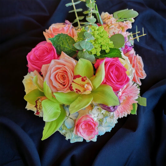 "Sending Love and Hugs" Bouquet